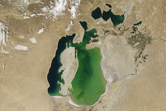 Shrinking Aral Sea:August 19, 2000