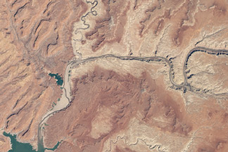 Water Level in Lake Powell:April 26, 2013