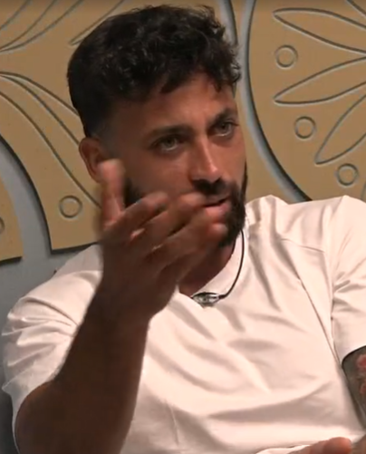 מתחילה להיות לי בעיה עם טל, האיש הר געש על סף התפרצות, מבחינתי שיעוף ומחר!