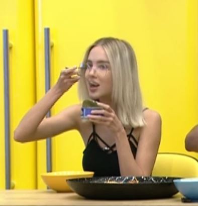 היום ה-34 בבית האח הגדול- מזכיר לי את הכנרת, יפה, רגועה, אבל, מתחת זרמים סוערים