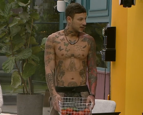 היום ה 11: צפויה מלחמה חדשה ג'וזי מצא סלסלת אוכל מוחבאת, בנוסף התקציב השבועי