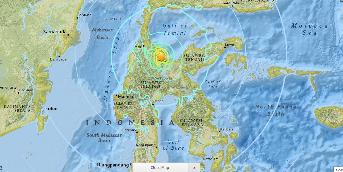 אינדונזיה רעידת אדמה חזקה פקדה את האזור